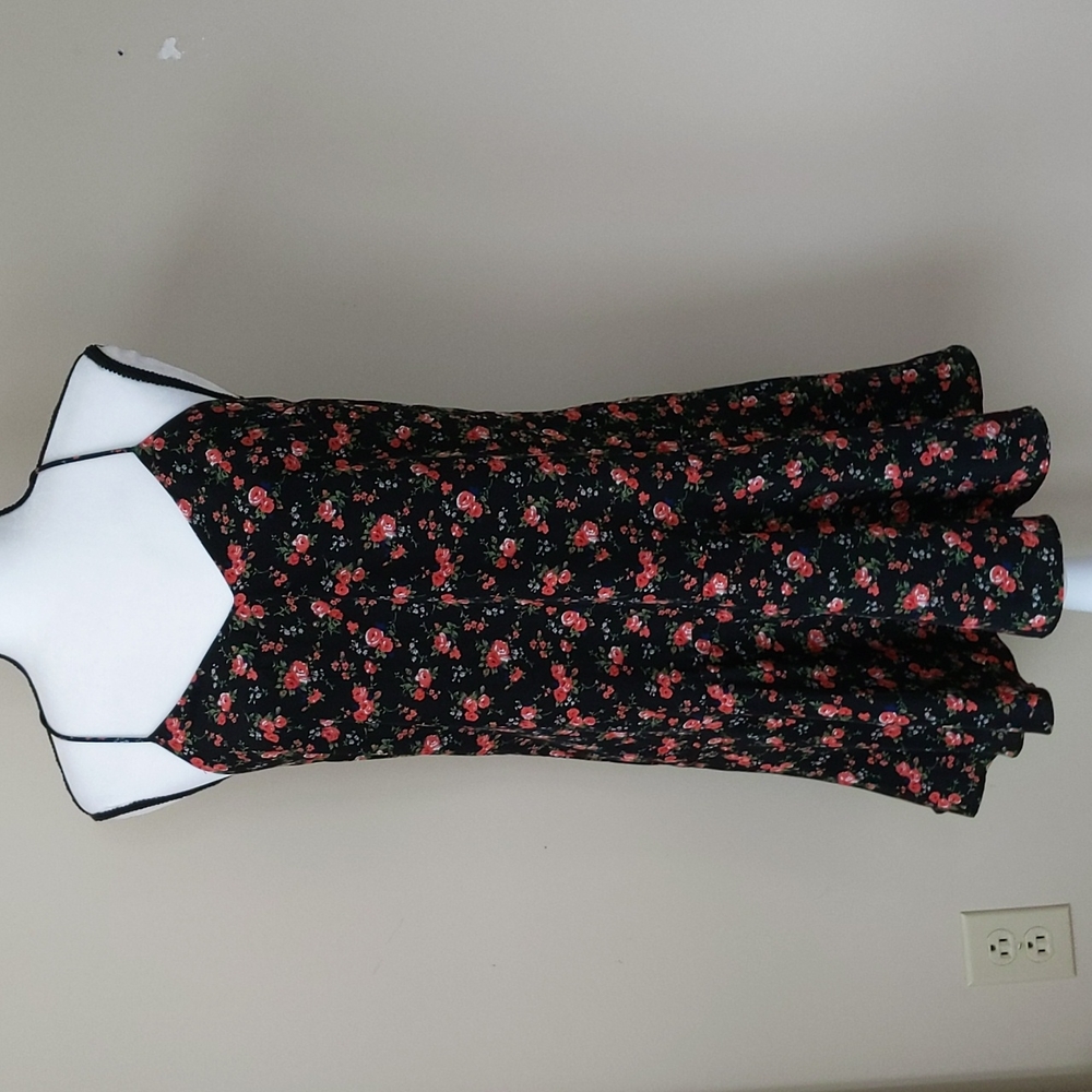 Express Floral Lined Summer Dress 6 Black Pink Flowers